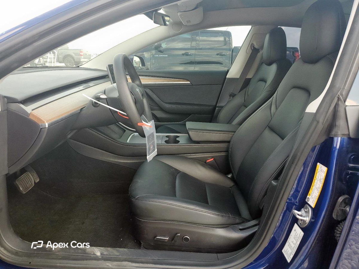 Tesla Model 3 2022