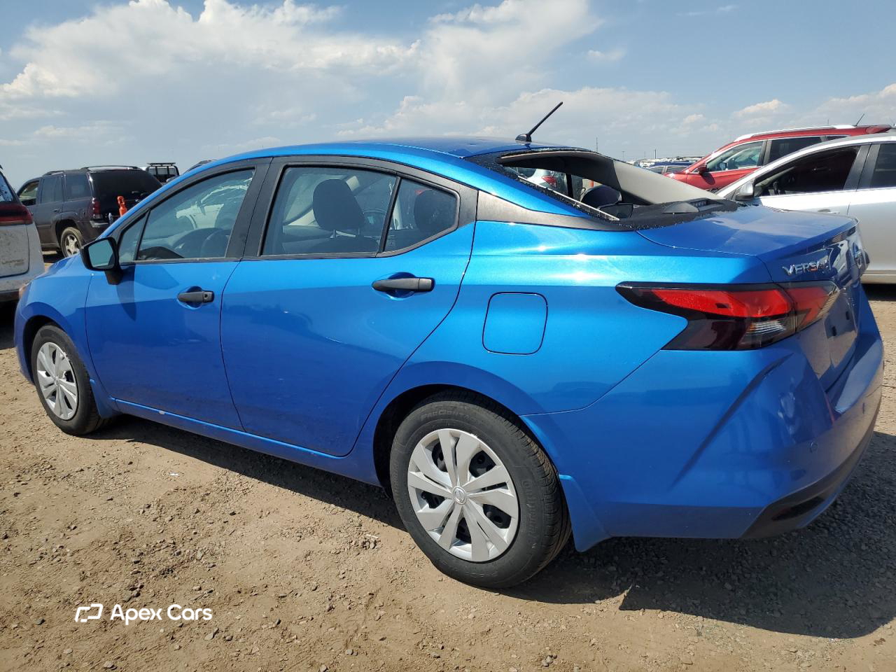 Nissan Versa 2021