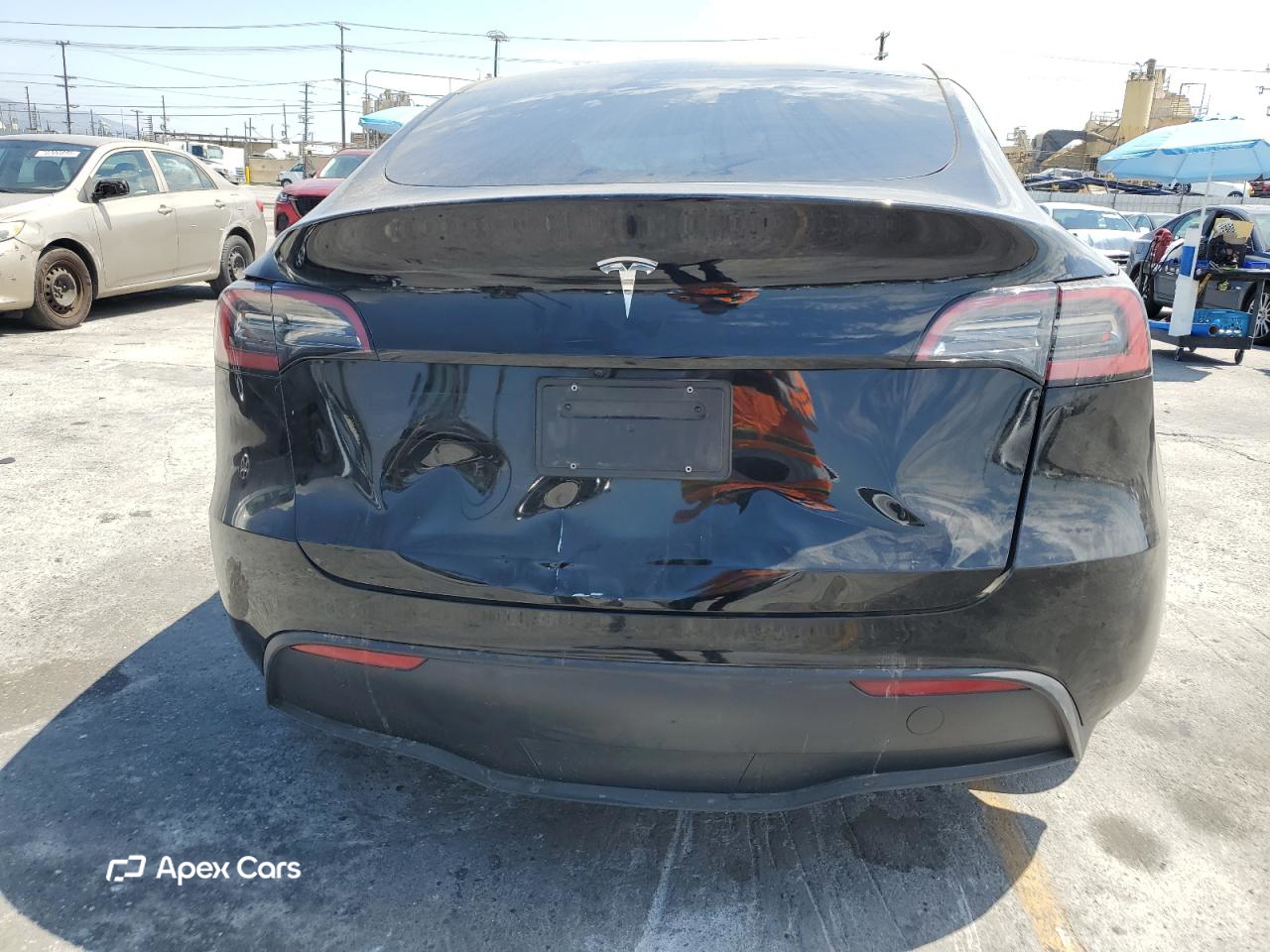 Tesla Model Y 2024