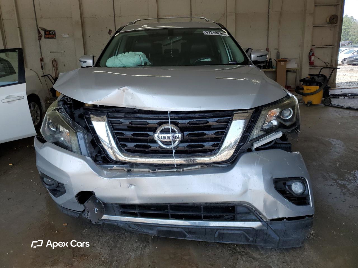 Nissan Pathfinder 2017