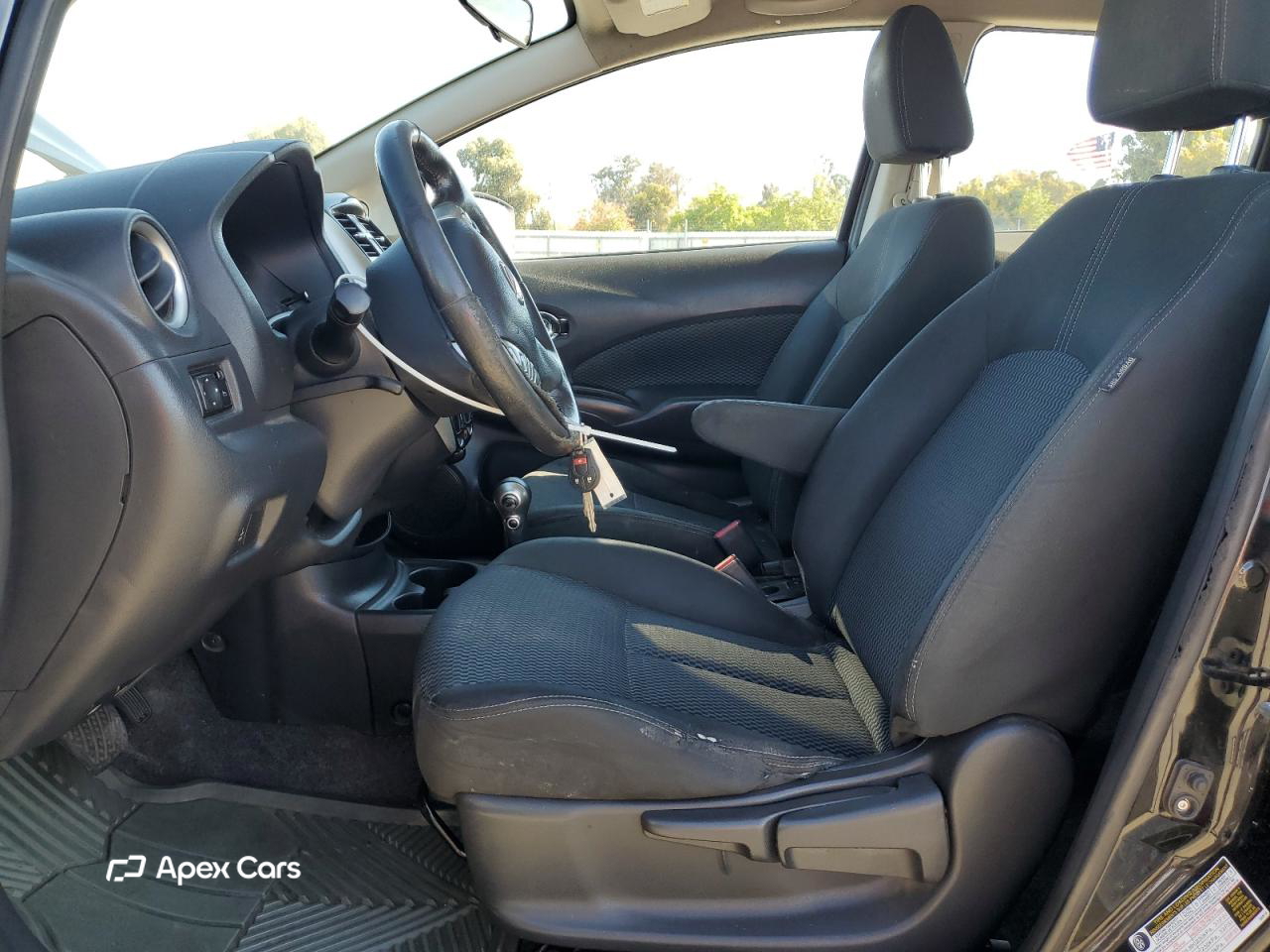 Nissan Versa 2016