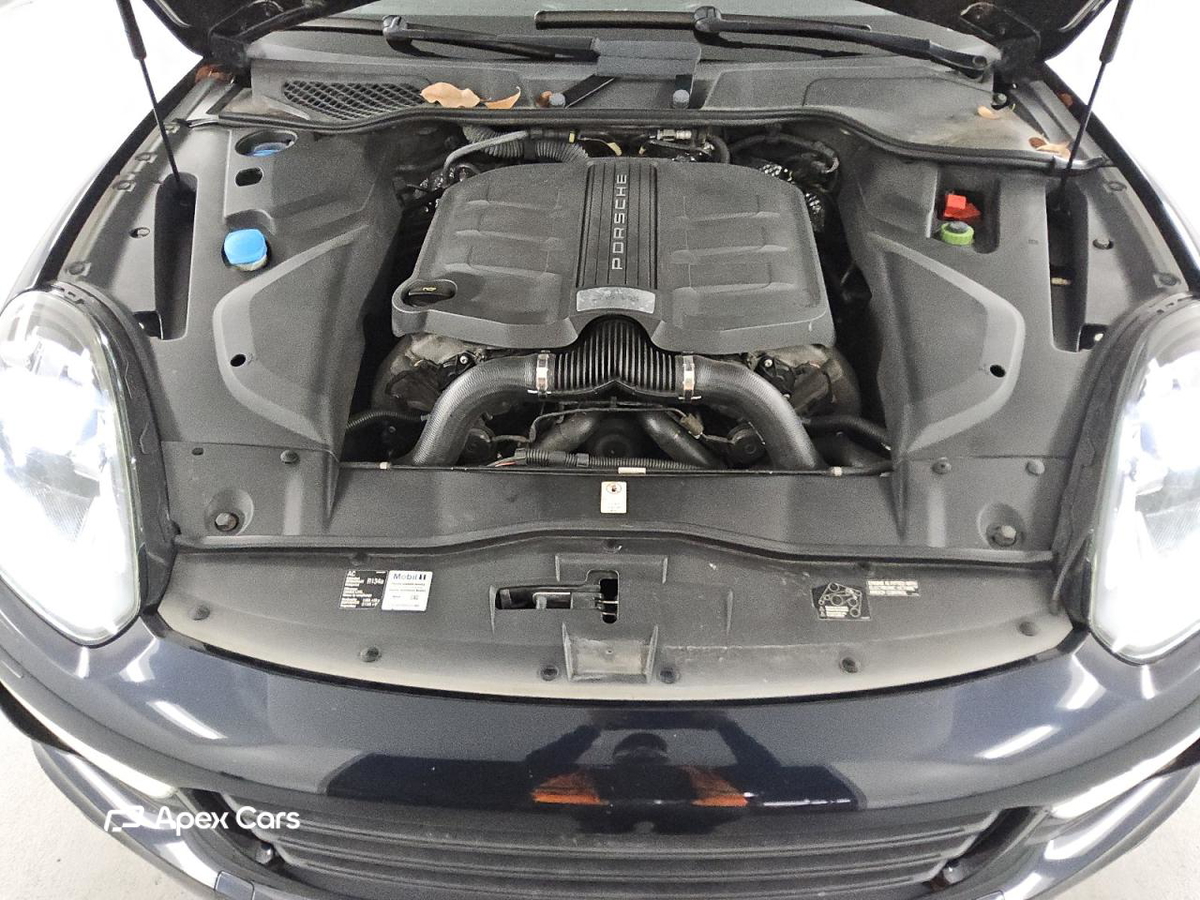 Porsche Cayenne 2016