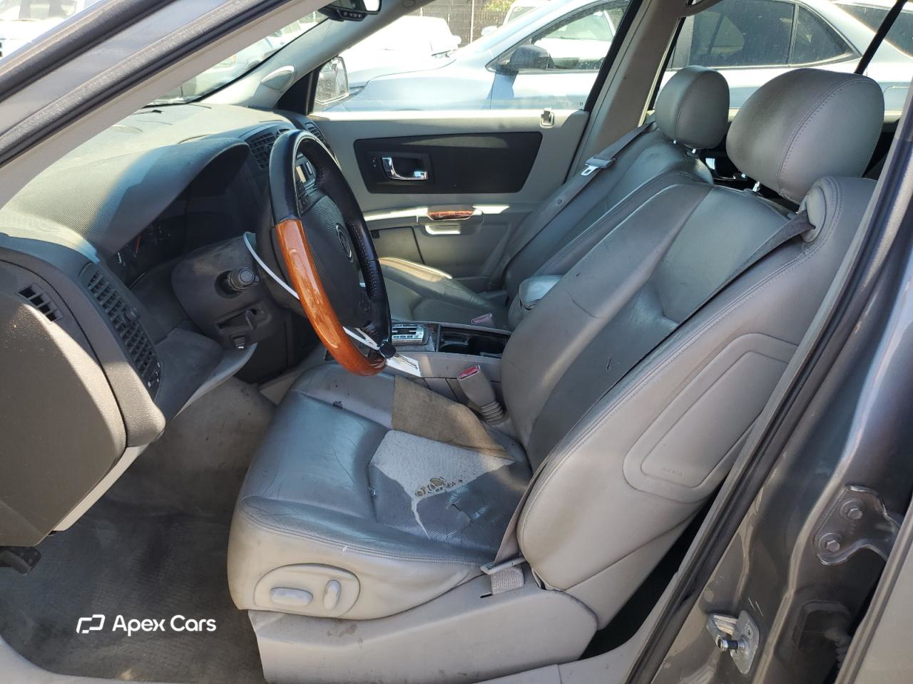 Cadillac SRX 2004