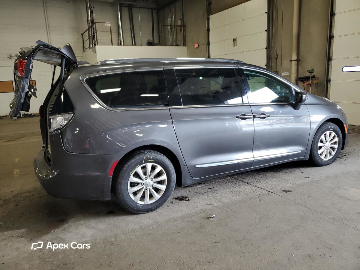 Chrysler Pacifica 2018