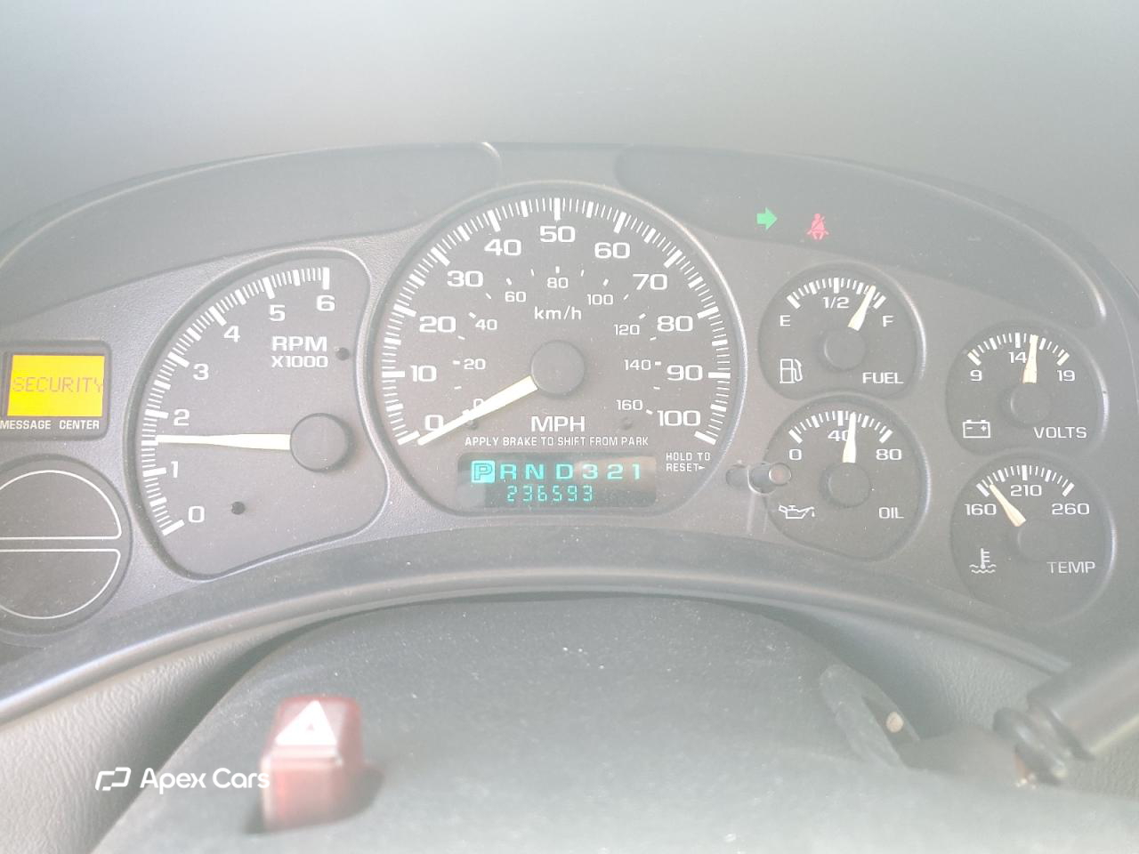Chevrolet Suburban 2001