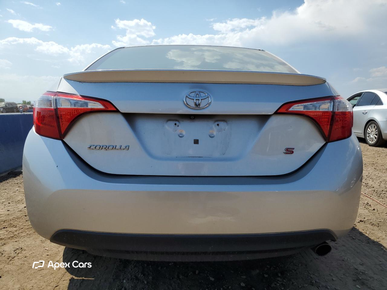 Toyota Corolla 2015