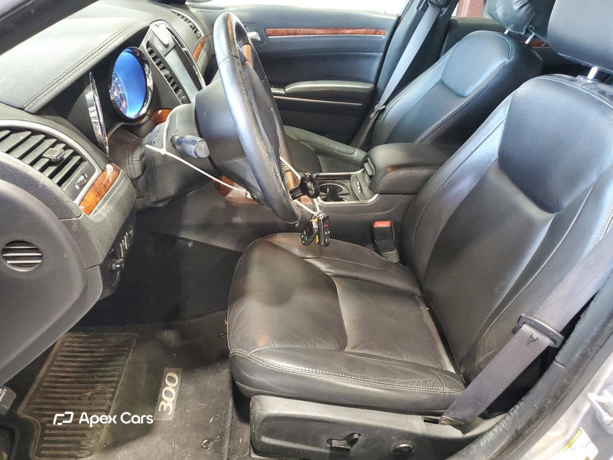 Chrysler 300 2014