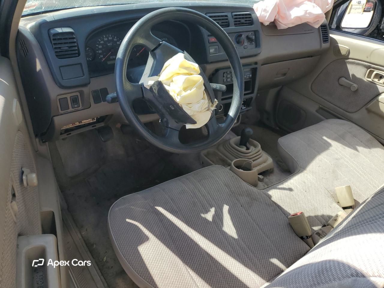 Nissan Navara (Frontier) 2000