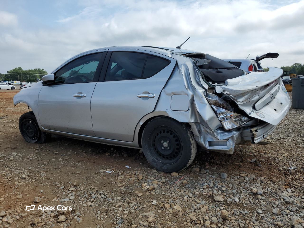 Nissan Versa 2019