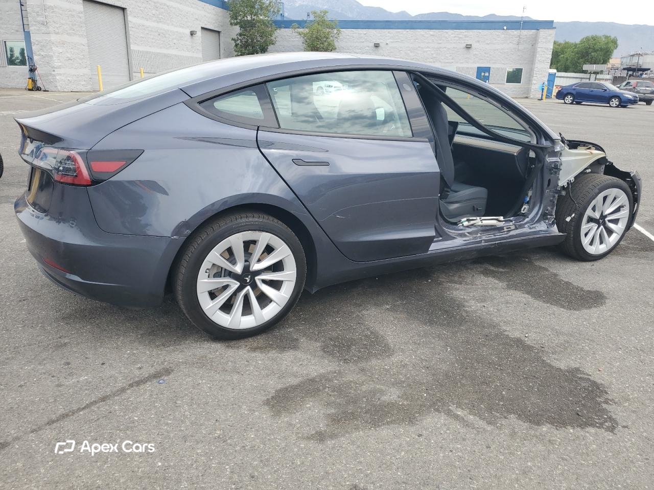 Tesla Model 3 2023