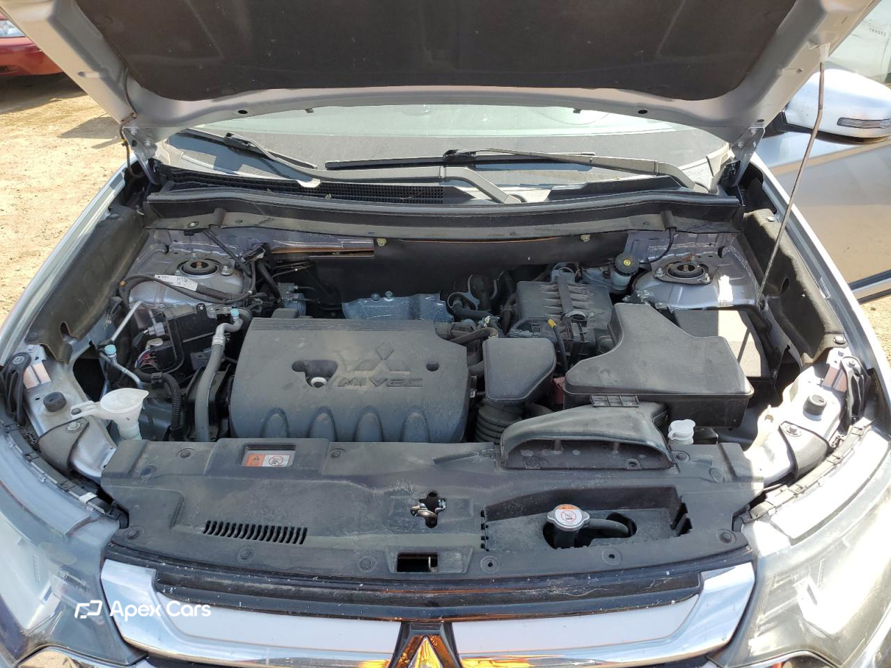 Mitsubishi Outlander 2016