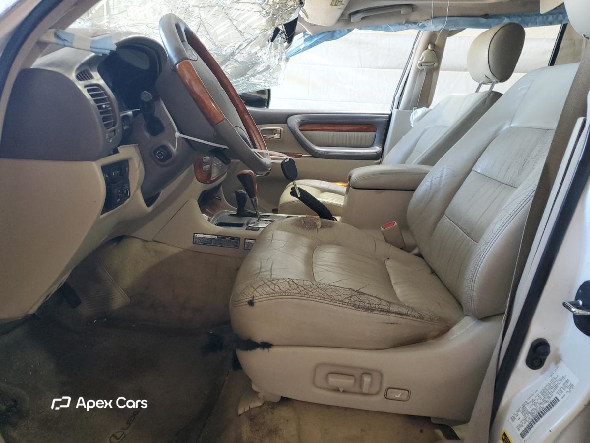 Lexus LX 2003