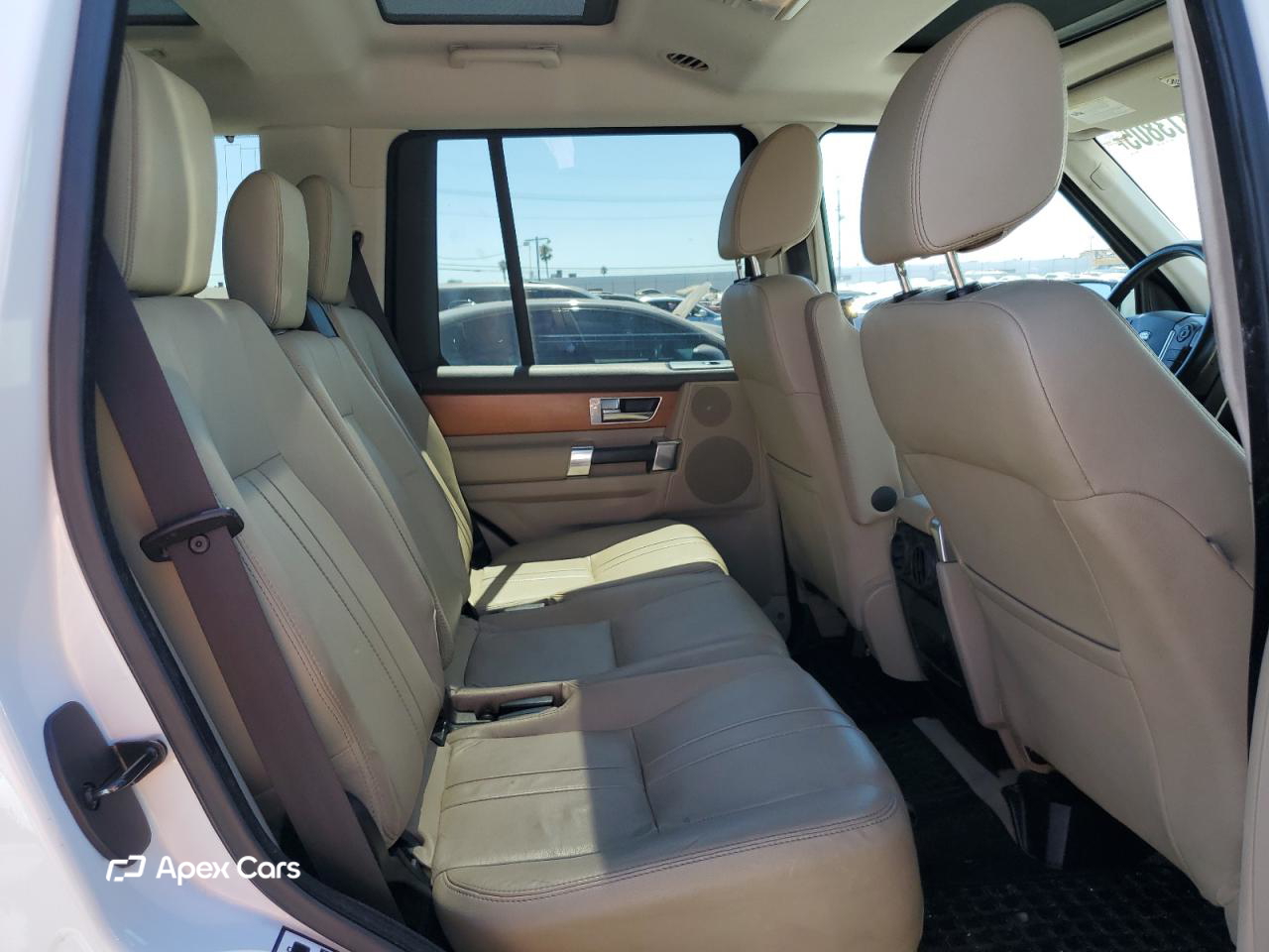 Land Rover LR4 2013