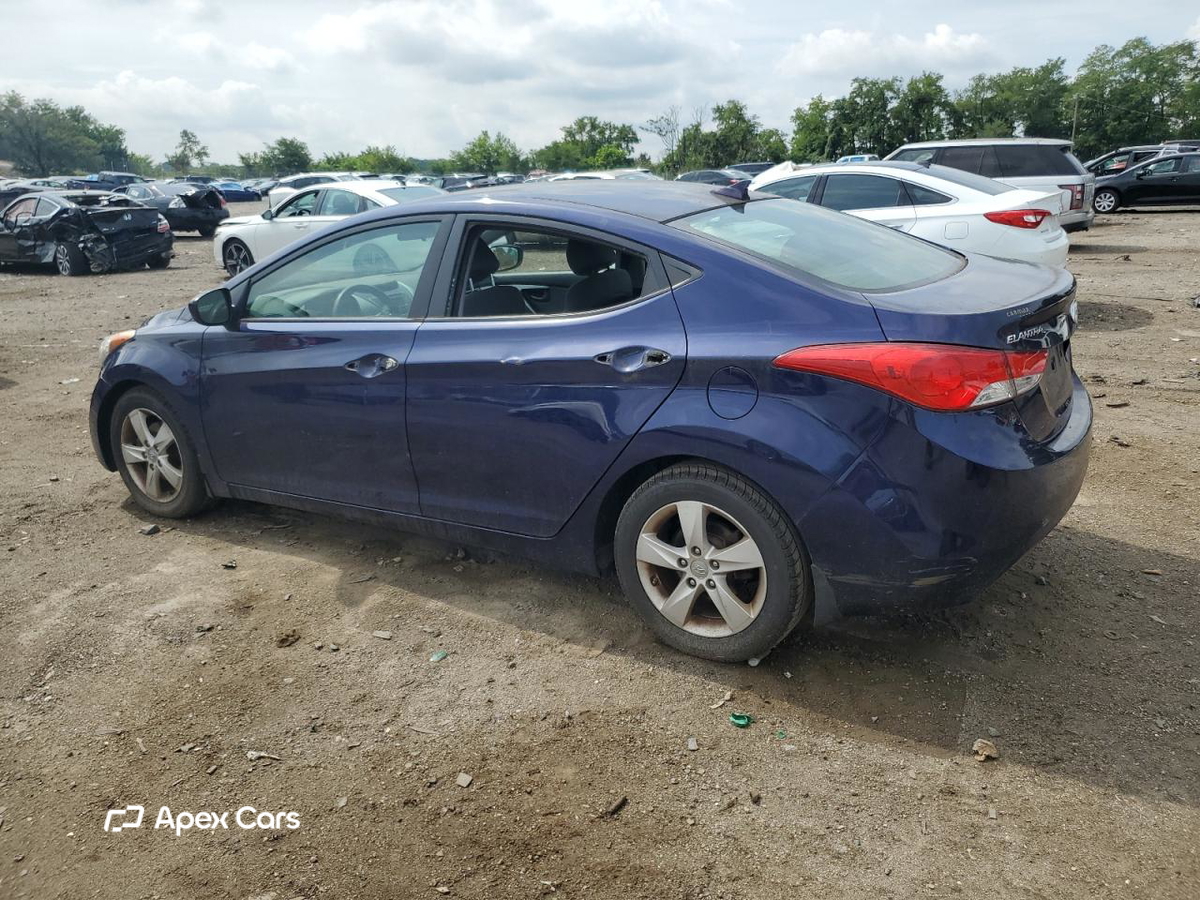 Hyundai Elantra 2013