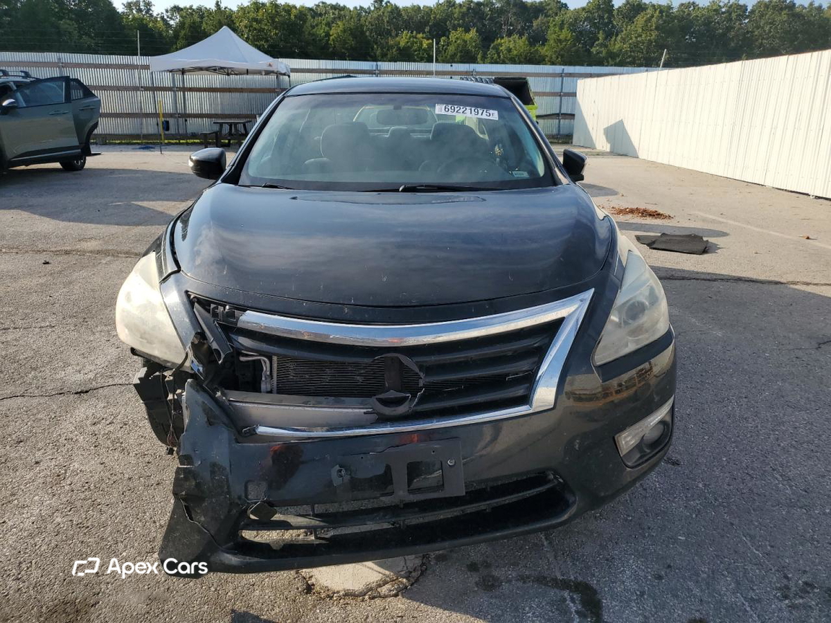 Nissan Altima 2015