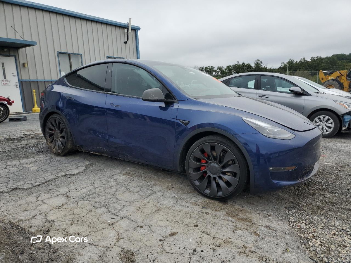 Tesla Model Y 2023