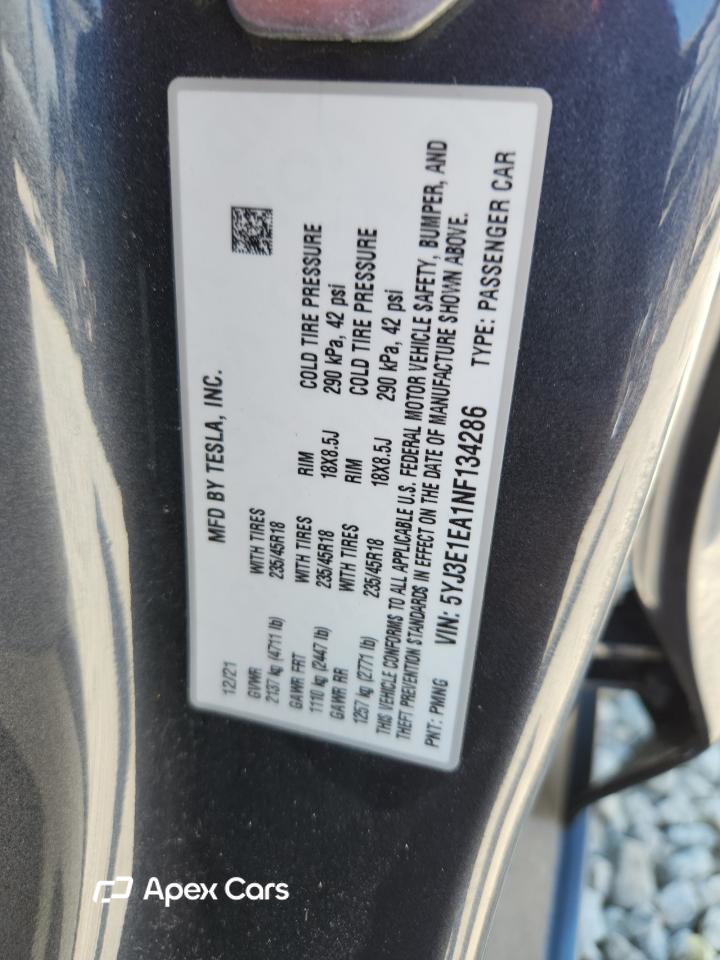 Tesla Model 3 2022