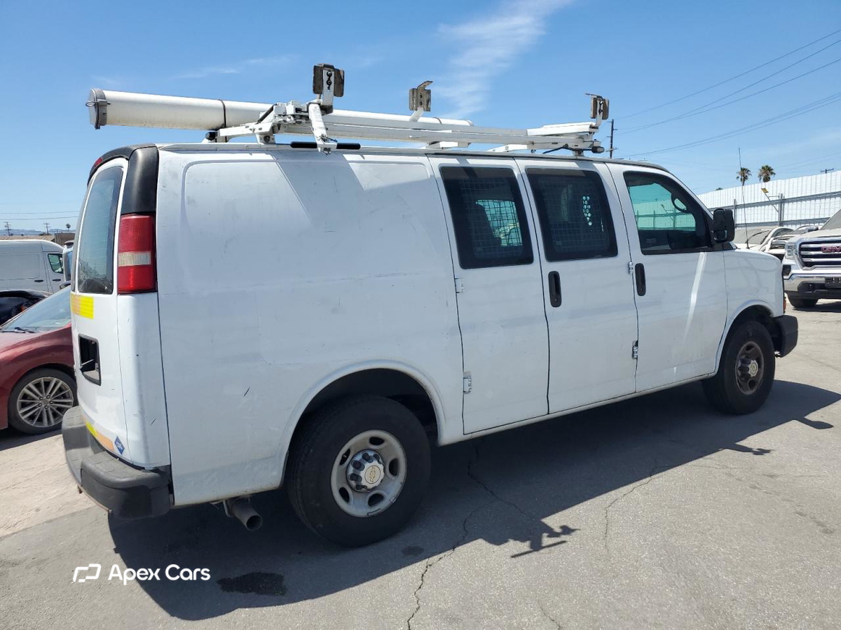 Chevrolet Express 2013