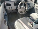 Toyota Sienna 2011