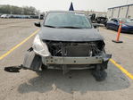 Nissan Versa 2015