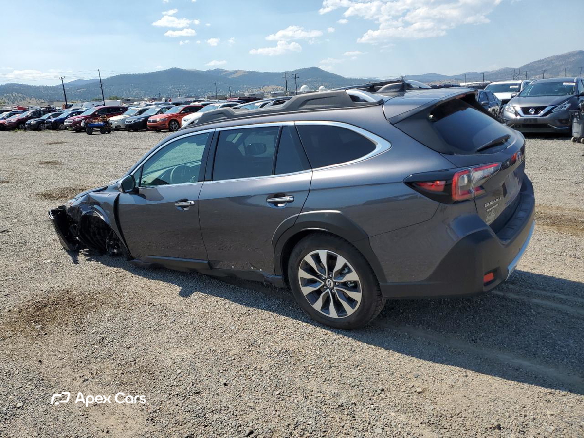 Subaru Outback 2025