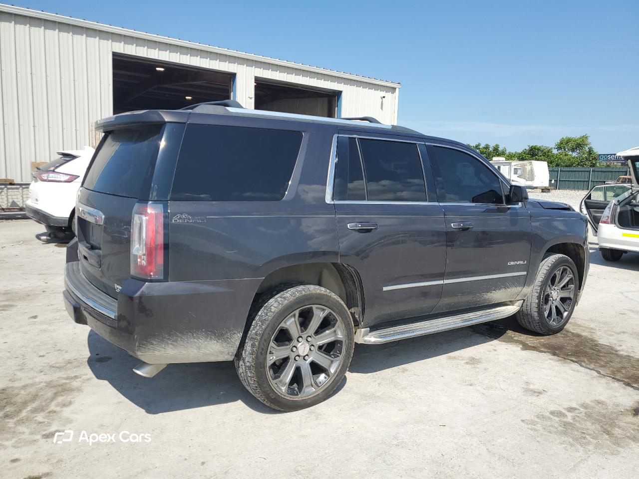 GMC Yukon 2016