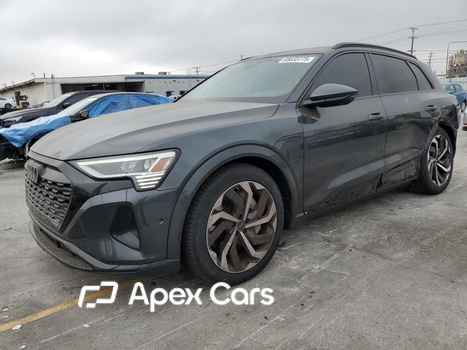 Audi Q8 2024 - Image 1 of 15