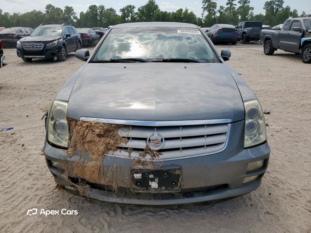 Cadillac STS 2006
