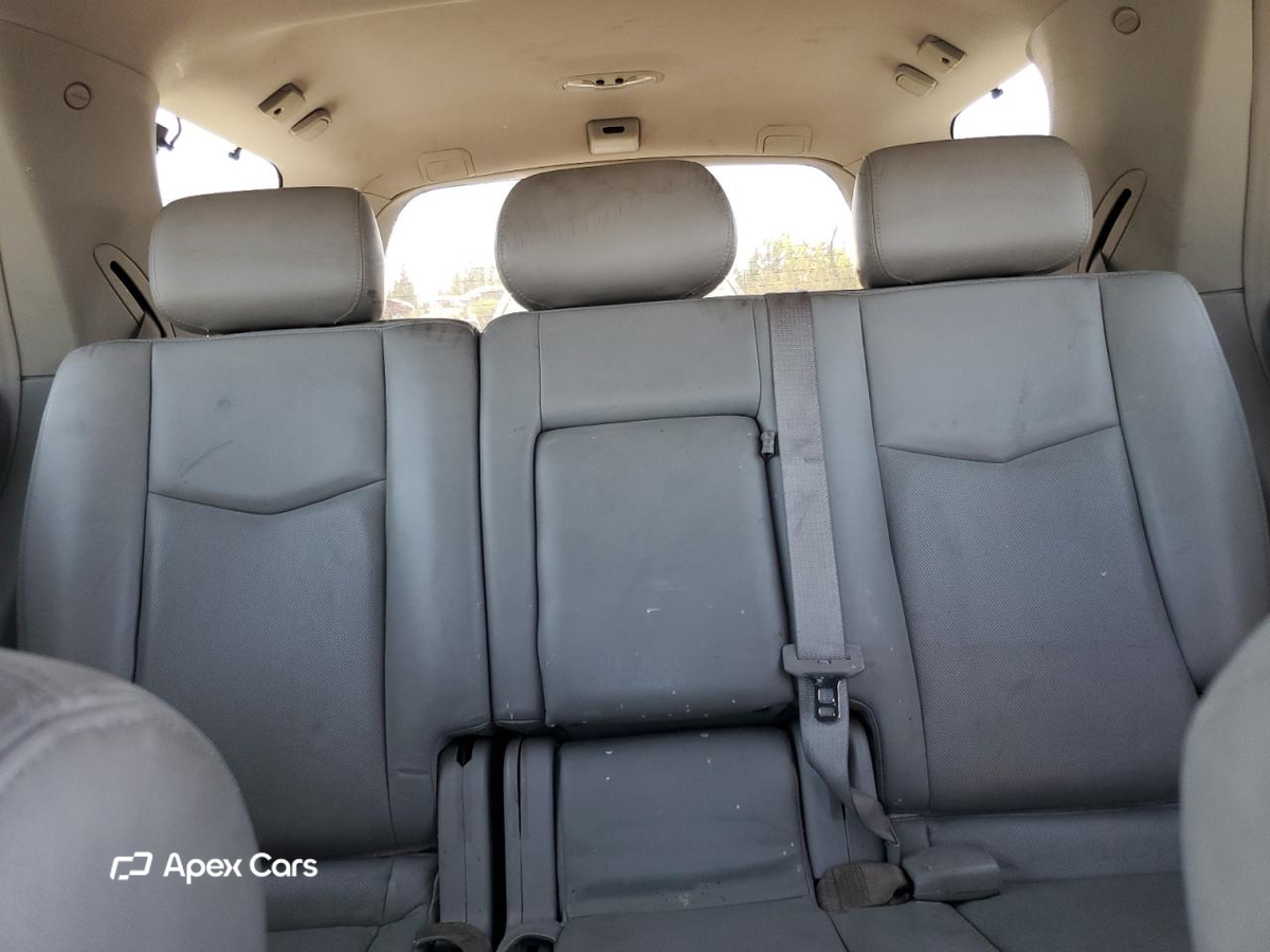 Cadillac SRX 2004