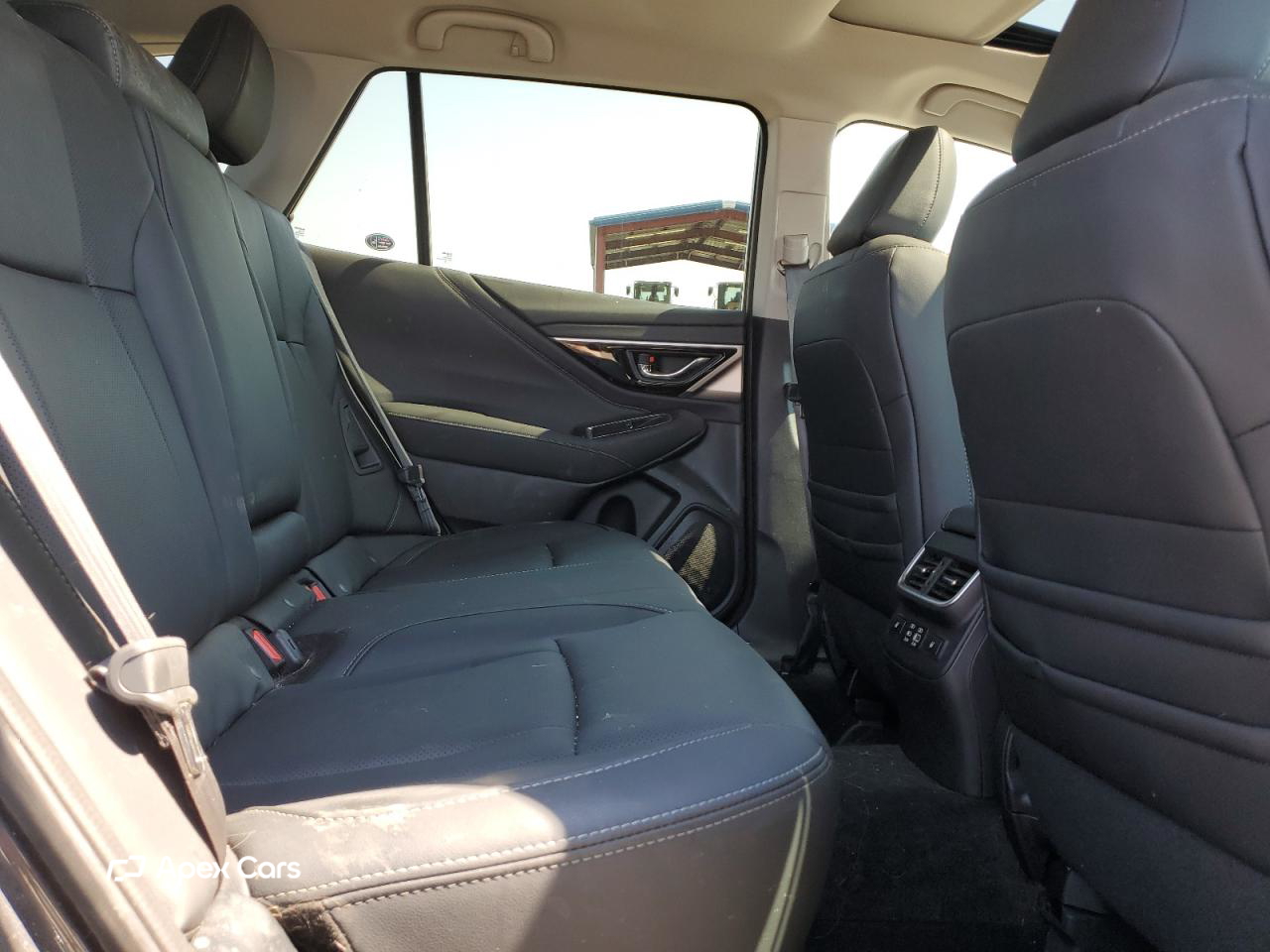 Subaru Outback 2025