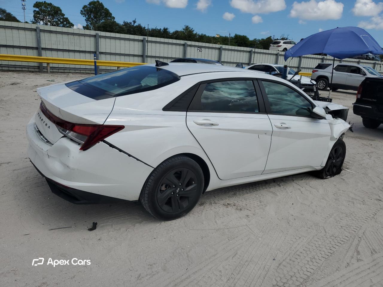 Hyundai Elantra 2021