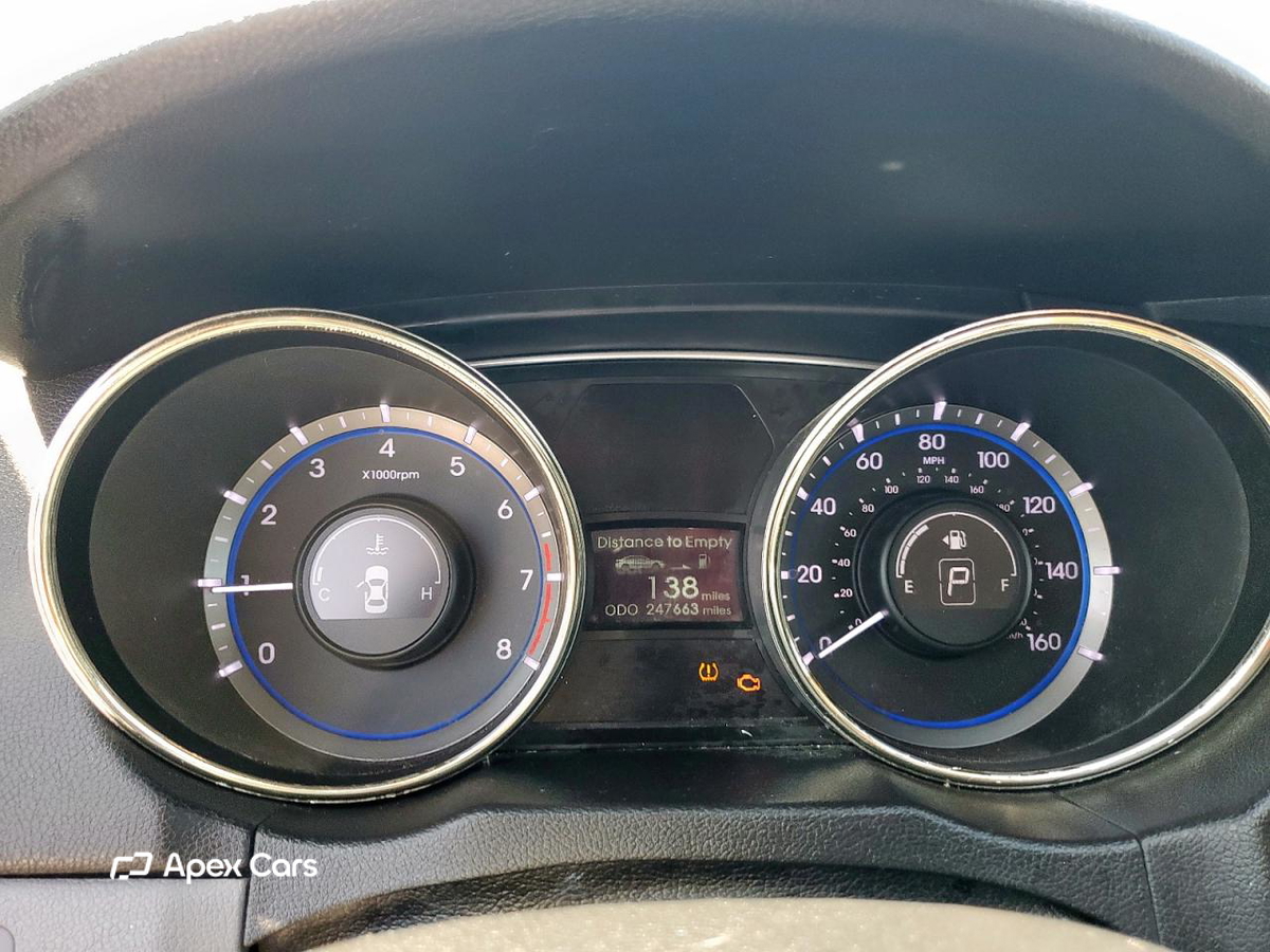 Hyundai Sonata 2011