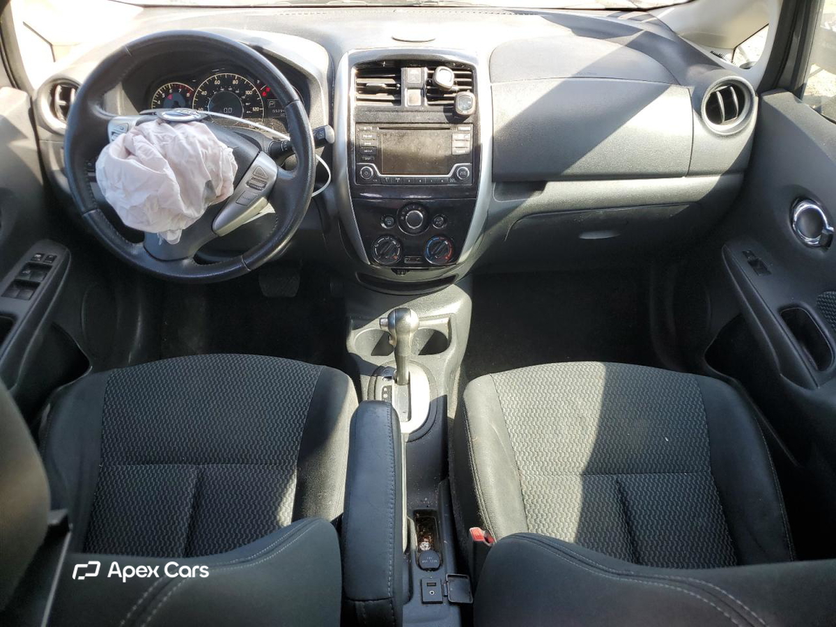 Nissan Versa 2016
