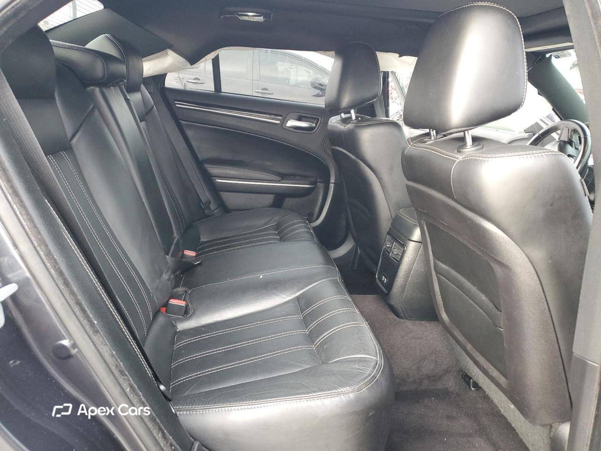 Chrysler 300 2018