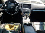 Infiniti G 2010