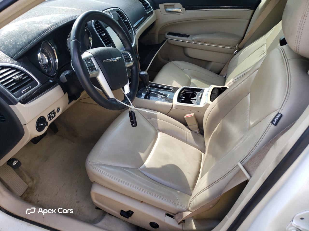 Chrysler 300 2011