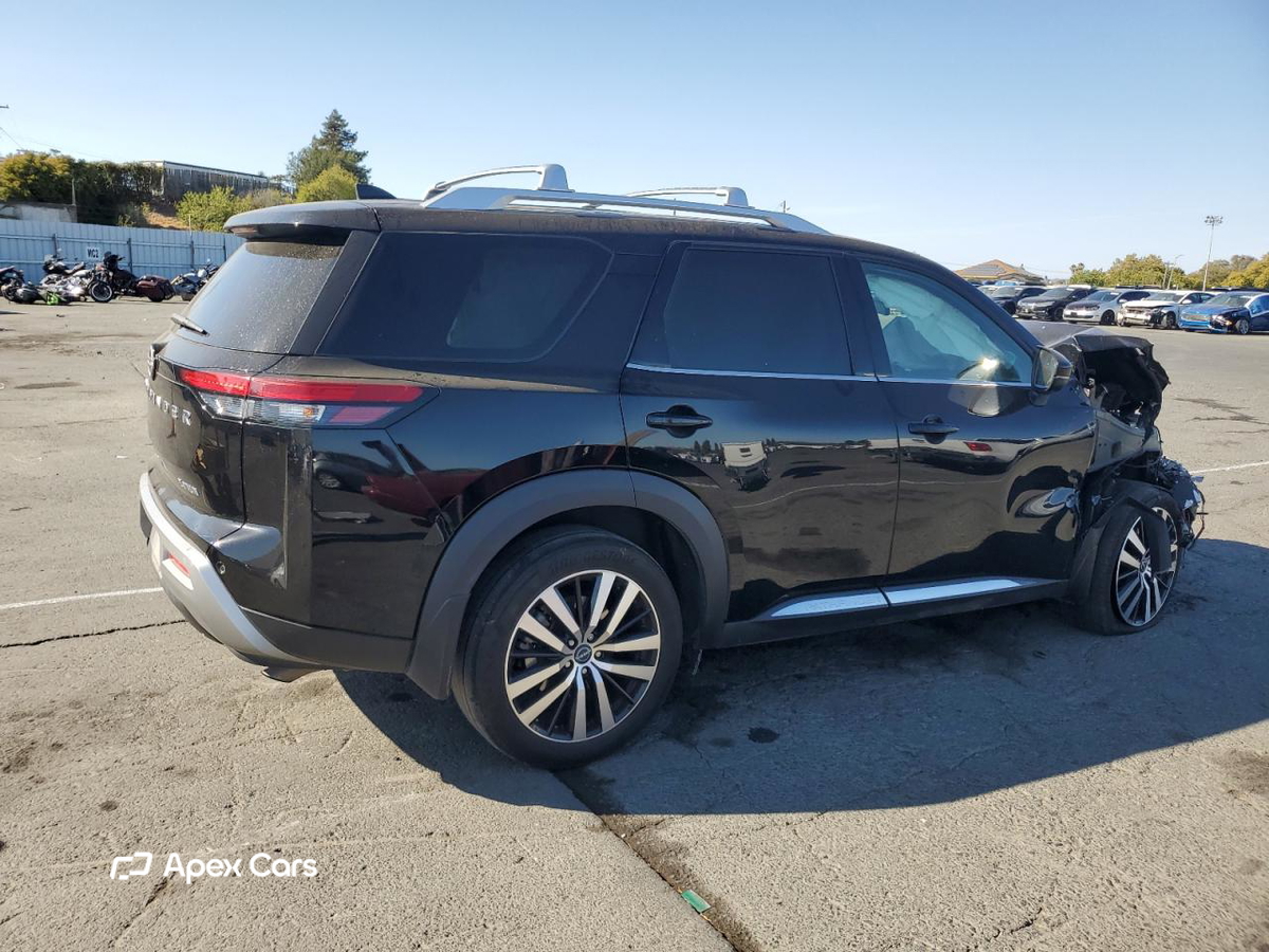 Nissan Pathfinder 2023
