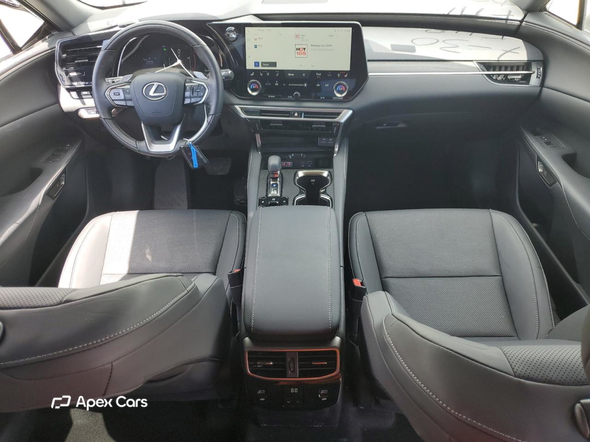 Lexus RX 2025