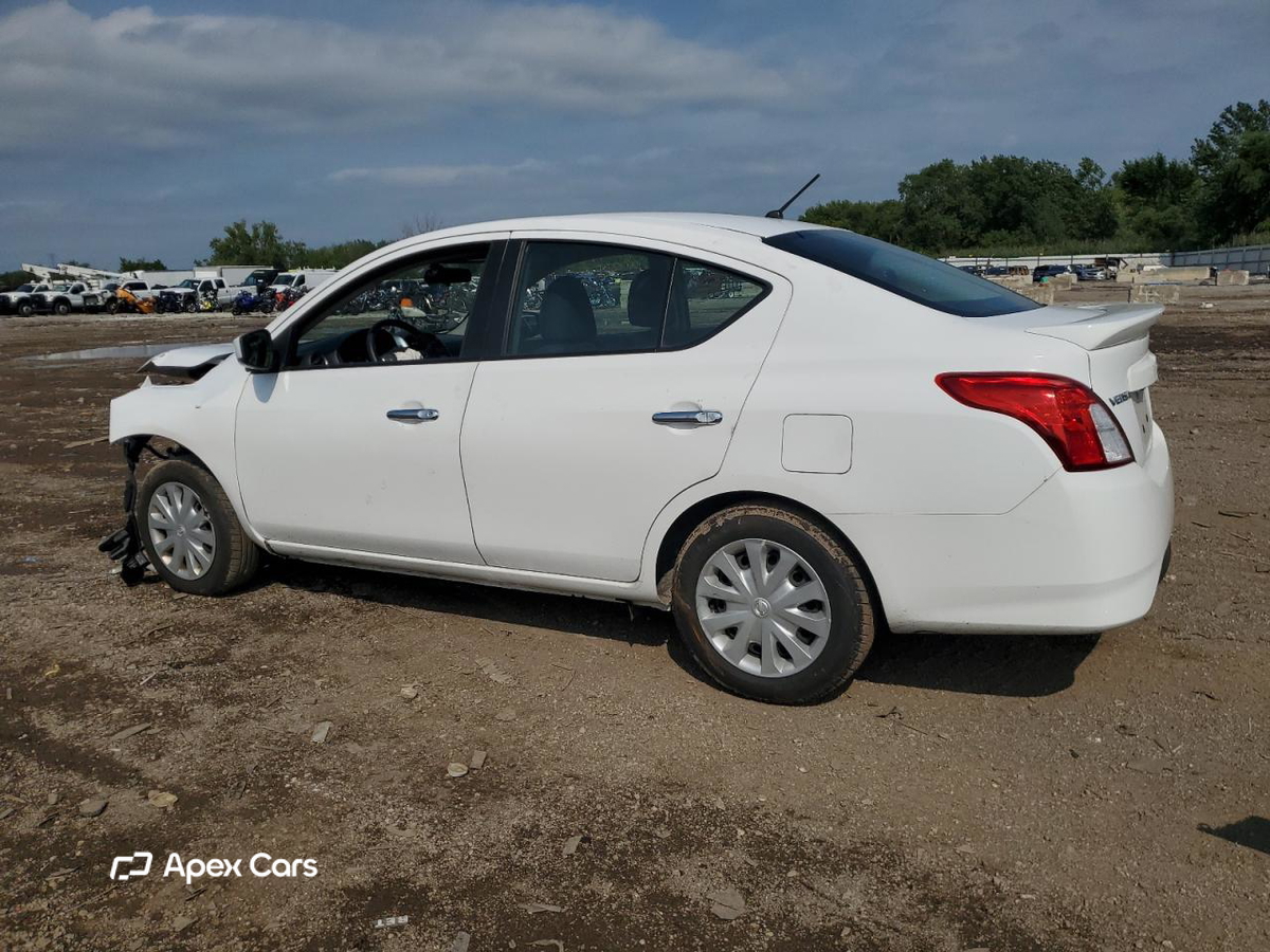 Nissan Versa 2019