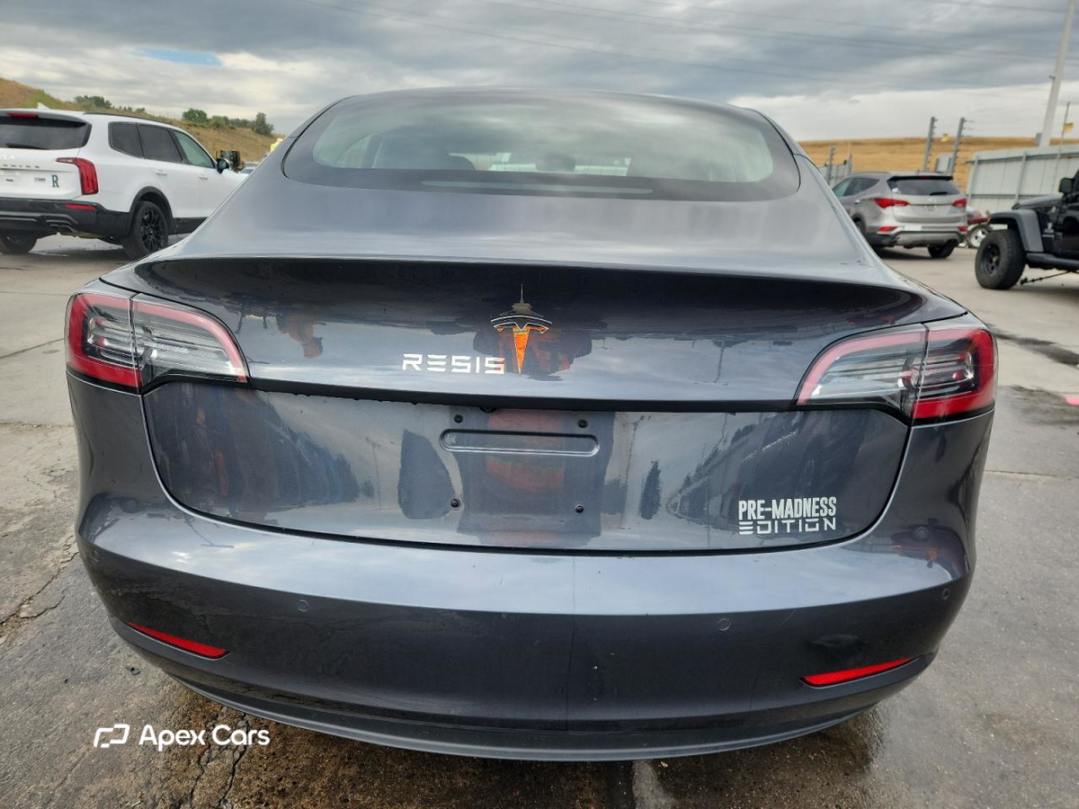 Tesla Model 3 2018