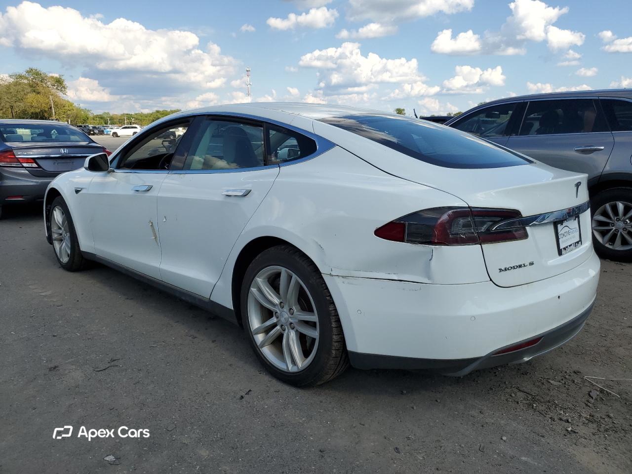 Tesla Model S 2014