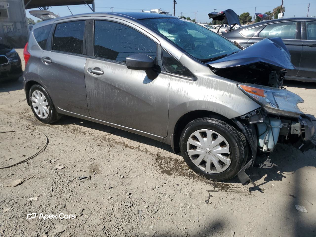 Nissan Versa 2016