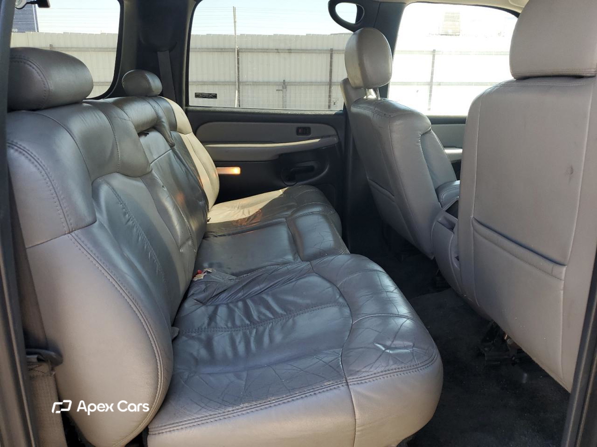 Chevrolet Suburban 2001