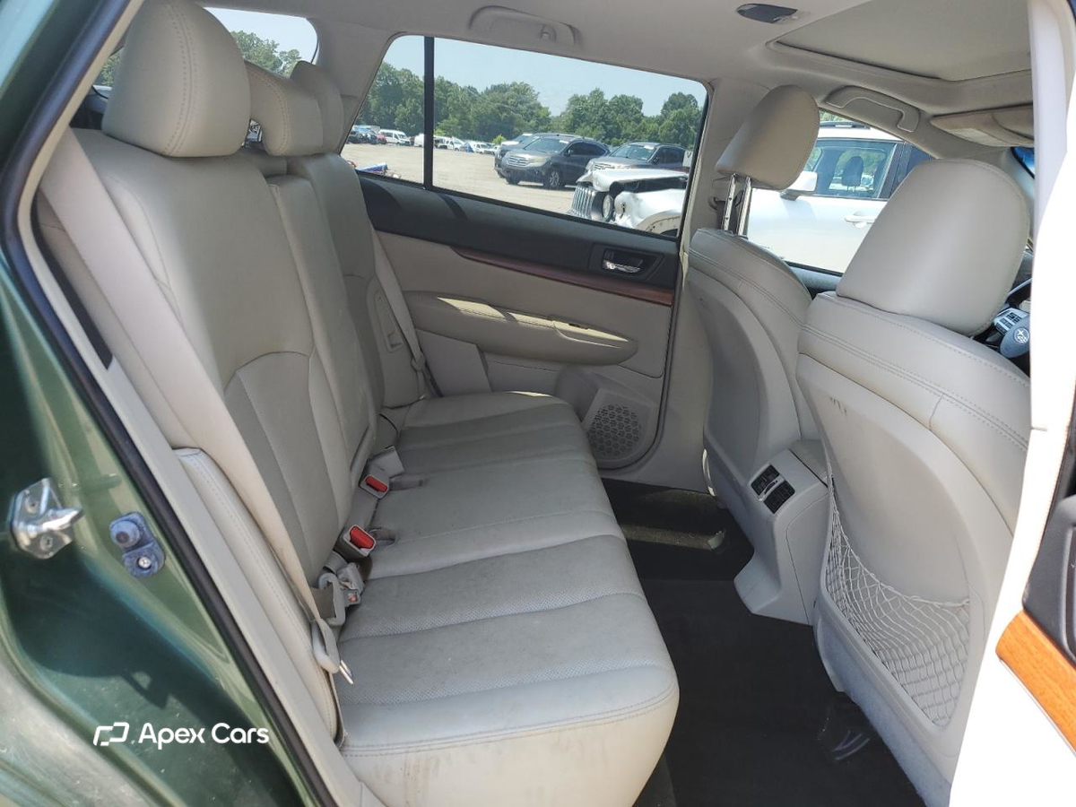 Subaru Outback 2013