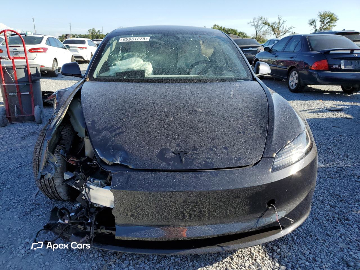 Tesla Model 3 2025
