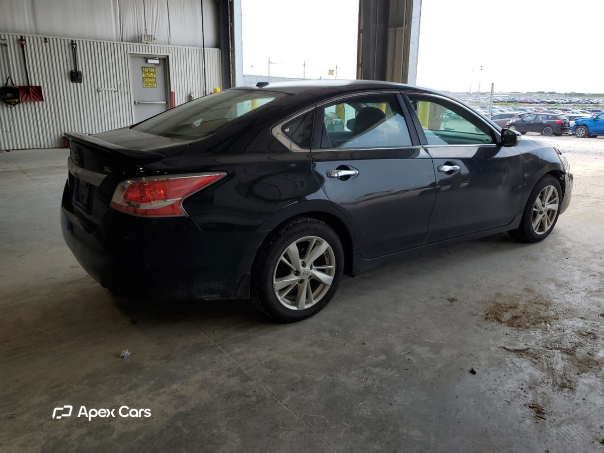 Nissan Altima 2015