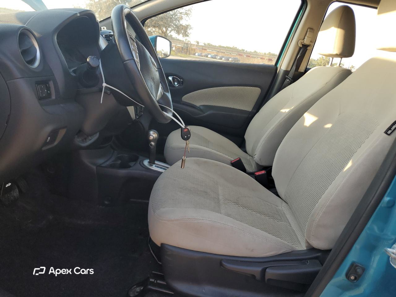Nissan Versa 2016