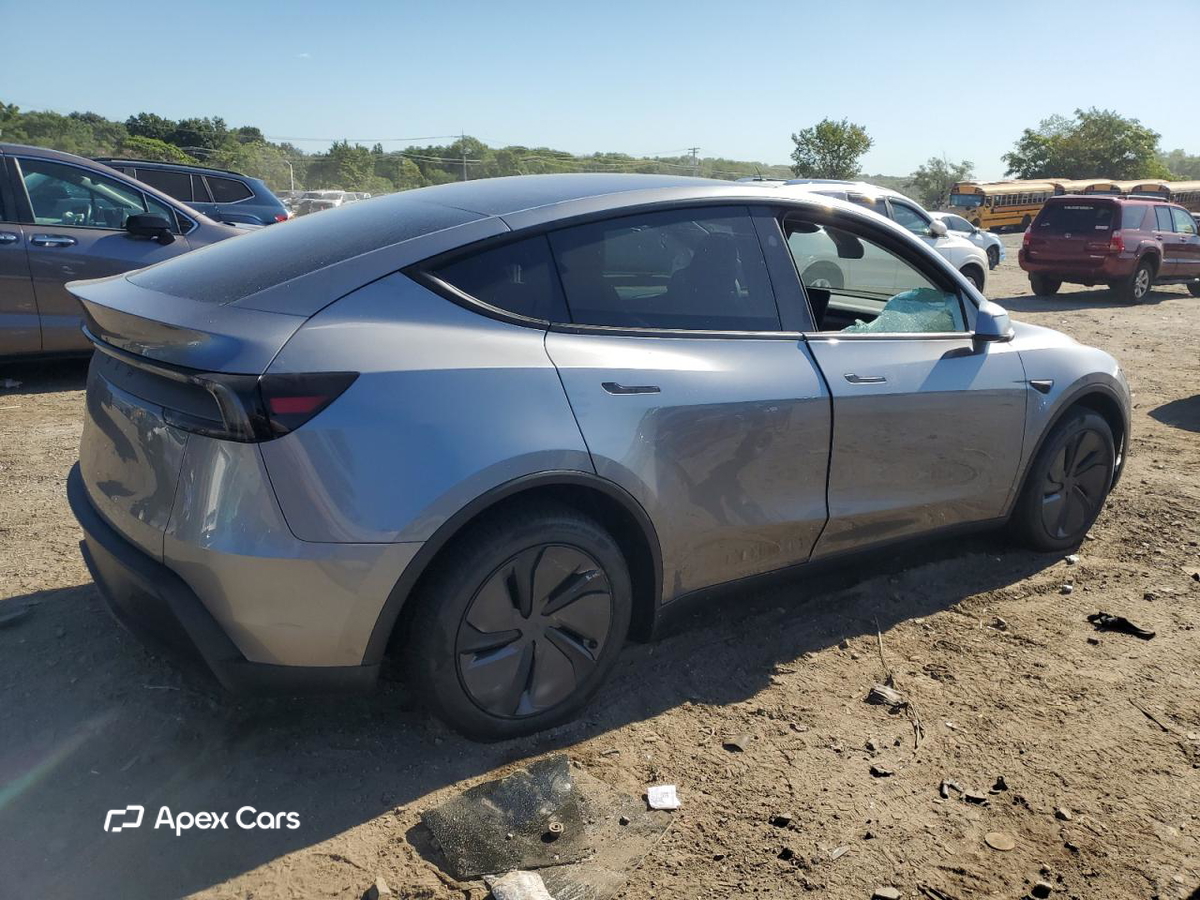 Tesla Model Y 2026