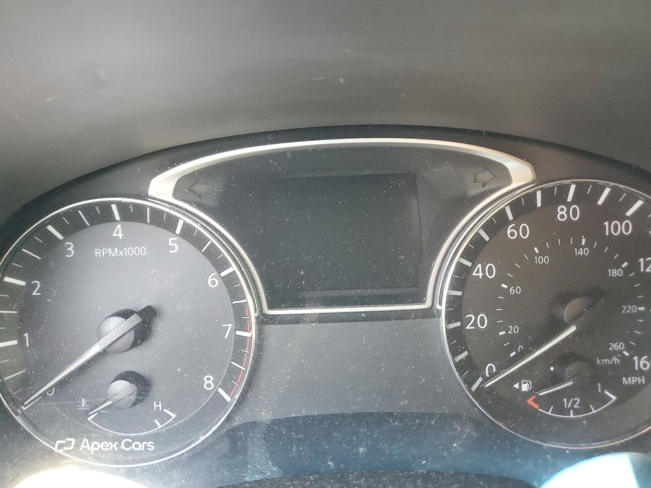 Nissan Pathfinder 2016