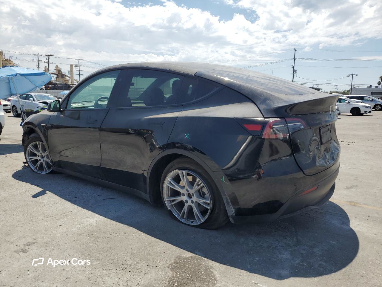 Tesla Model Y 2024
